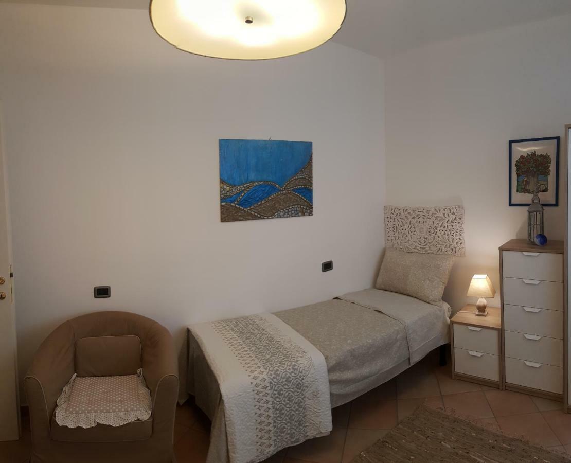 Casa Vacanze Cristina Imperia Ngoại thất bức ảnh